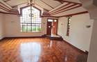 4 Bed Townhouse with En Suite at Lavington Closet - 20
