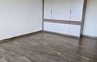 3 Bed Apartment with En Suite at Parklands - 16