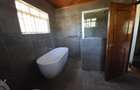 5 Bed House with En Suite in Runda - 15