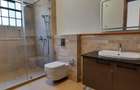 5 Bed Townhouse with En Suite in Lavington - 11