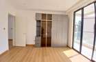 5 Bed Townhouse with En Suite at Lavington Green - 14