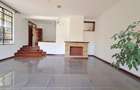 4 Bed Townhouse with En Suite in Spring Valley - 1