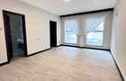 3 Bed Apartment with En Suite at Riverside Drive - 5