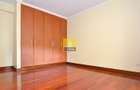 3 Bed Apartment in Riverside - 6