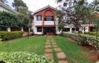 5 Bed Townhouse with En Suite in Kilimani - 2