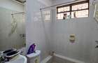 4 Bed Townhouse with En Suite in Spring Valley - 16