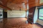 3 Bed Apartment with En Suite in Spring Valley - 12