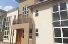 4 Bed Townhouse with En Suite at Iguta Paradise - 16