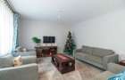 4 Bed Townhouse with En Suite at Queen Estate Road - 2
