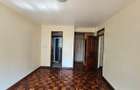 5 Bed Townhouse with En Suite in Lavington - 2