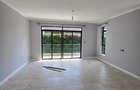 4 Bed Townhouse with En Suite in Runda - 19