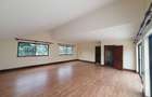 4 Bed House with En Suite at Grevillea Grove - 10