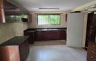 4 Bed Townhouse with En Suite at Ndemi Road - 11