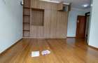 5 Bed Townhouse with En Suite at Lavington Convent Drive - 17