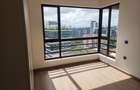 3 Bed Apartment with En Suite at Riverside Drive - 10