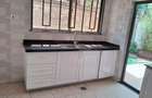 5 Bed Townhouse with En Suite in Lavington - 7