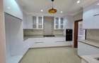 3 Bed Villa with En Suite in Thome - 13