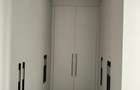 5 Bed Apartment with En Suite in Spring Valley - 4