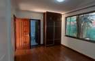 5 Bed Townhouse with En Suite in Lavington - 14