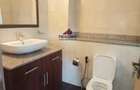 4 Bed Apartment with En Suite in Riverside - 8