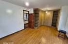 4 Bed House with En Suite in Runda - 7