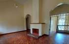 5 Bed Townhouse with En Suite in Rosslyn - 4