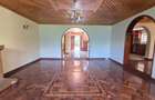 5 Bed House with En Suite in Nyari - 4