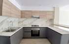 2 Bed Apartment with En Suite at Riverside Drive Gardens - 5