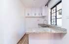 1 Bed Apartment with En Suite in Kilimani - 2