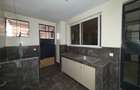 4 Bed Apartment with En Suite at 3Rd Parklands - 6
