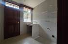 4 Bed House with En Suite in Runda - 3
