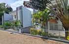 4 Bed Townhouse with En Suite in Spring Valley - 2