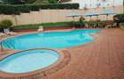 3 Bed Apartment with En Suite at Lavington - 2
