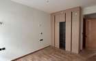 6 Bed Townhouse with En Suite in Lavington - 18