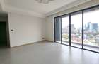 1 Bed Apartment with En Suite in Riverside - 6