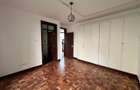 5 Bed Townhouse with En Suite in Lavington - 7