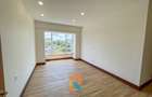 3 Bed Apartment with En Suite in Parklands - 6