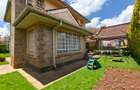 4 Bed Townhouse with En Suite in Kiambu Road - 10