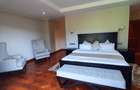 Serviced 3 Bed Apartment with En Suite in Riverside - 2