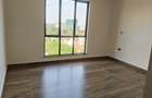 1 Bed Apartment with En Suite at Brookside - 8