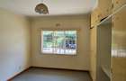 4 Bed House with En Suite in Runda - 7
