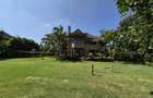 5 Bed Townhouse with En Suite in Runda - 14