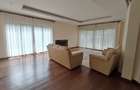 5 Bed Townhouse with En Suite at Convent Drive - 13