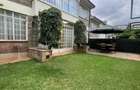 4 Bed Villa with En Suite at Riverside Drive - 5