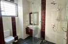 5 Bed Townhouse with En Suite in Lavington - 13