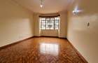 3 Bed Apartment with En Suite at Kilimani - 10