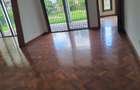 6 Bed Townhouse with En Suite in Lavington - 13