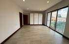 3 Bed Apartment with En Suite in Westlands Area - 10