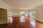 4 Bed House with En Suite in Lavington - 6