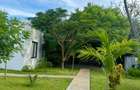 4 Bed Apartment with En Suite at Greenwood Drive - 8